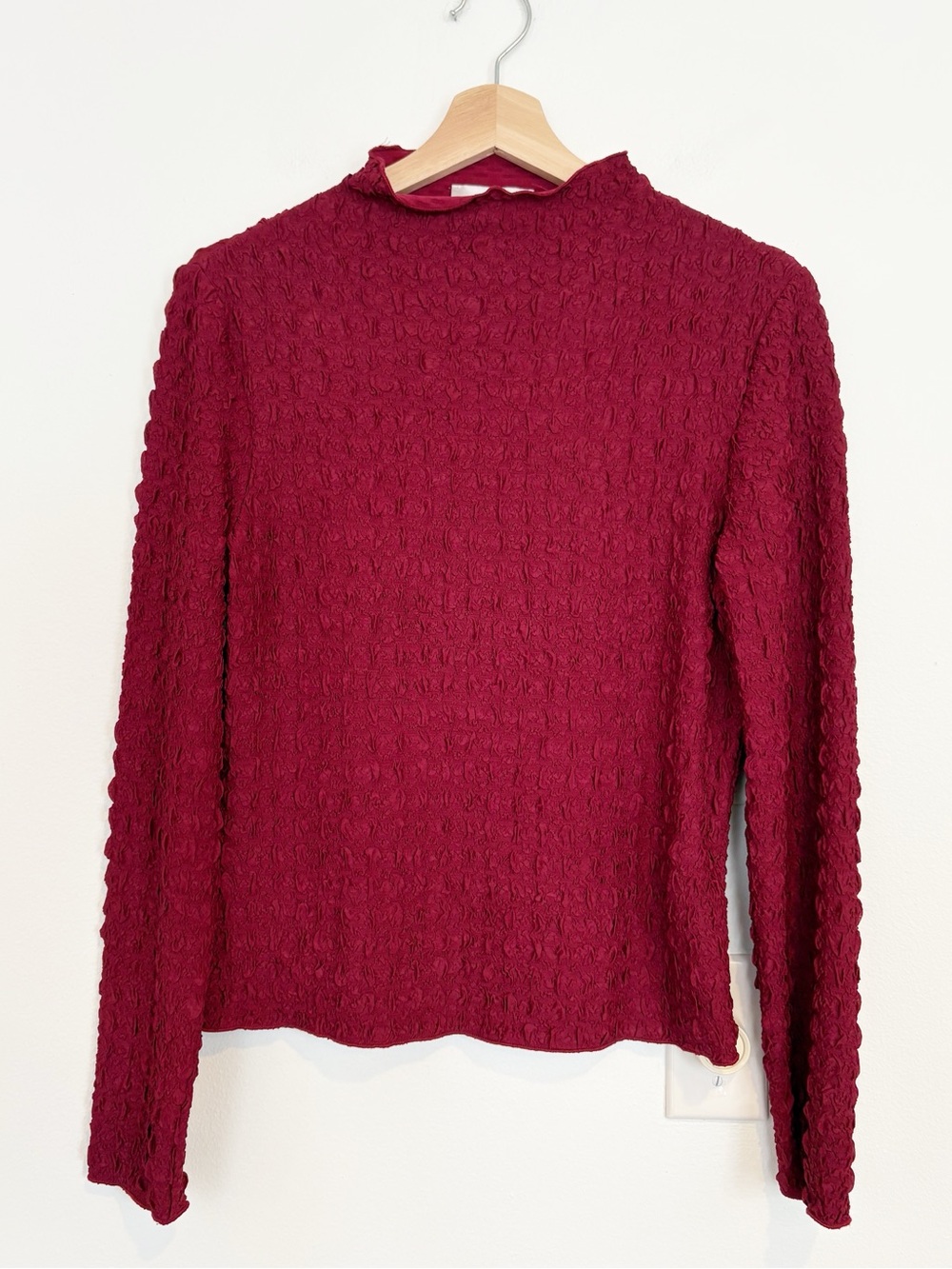 Jason Wu || Mock Neck Top Bubble Crinkle Popcorn Texture Burgundy Red Medium